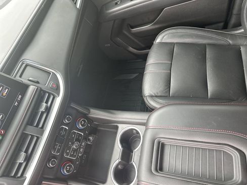 Certified 2021 Chevrolet Tahoe RST RWD image 25