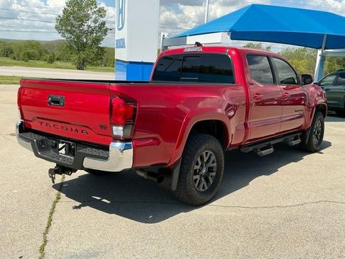 Used 2022 Toyota Tacoma SR5 RWD image 3