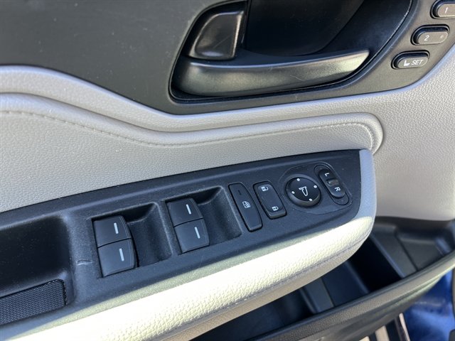 Used 2019 Honda Odyssey EX-L image 19