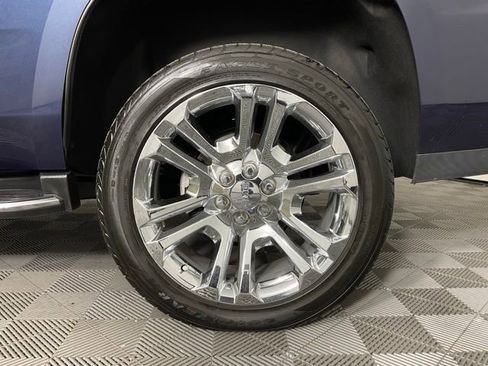 Used 2019 GMC Yukon SLT w/ Premium Edition image 10