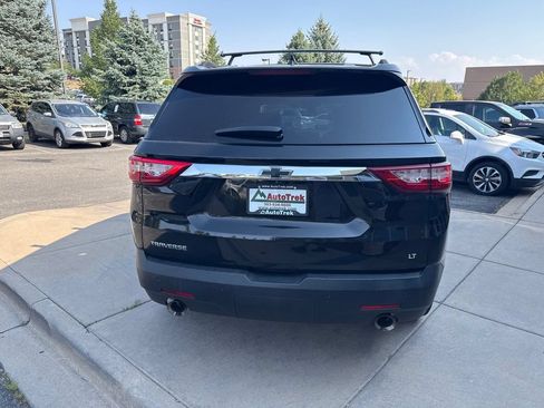Used 2019 Chevrolet Traverse LT w/ LT Premium Package FWD image 7