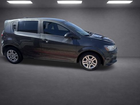 Used 2020 Chevrolet Sonic LT FWD image 14