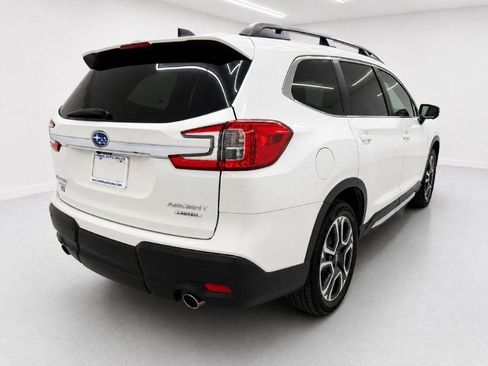 Used 2023 Subaru Ascent Limited w/ Technology Package AWD/4WD image 3