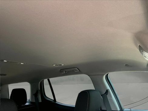 Used 2017 GMC Acadia SLE FWD image 31