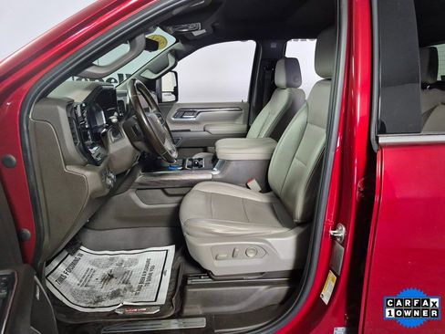 Certified 2024 Chevrolet Silverado 2500 LTZ w/ LTZ Premium Package image 9