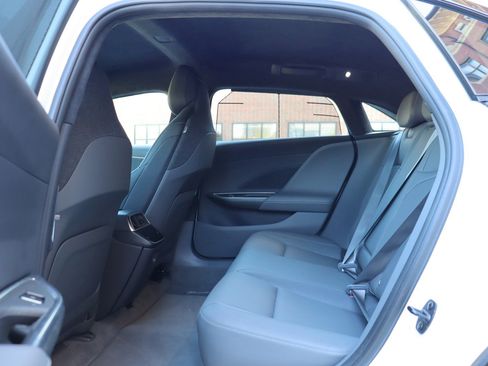 Used 2024 Lucid Air Touring AWD/4WD image 14