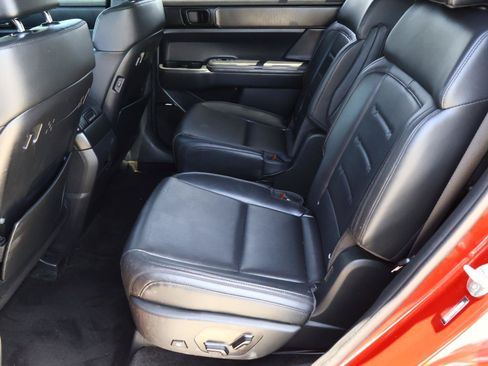 Used 2024 Hyundai Santa Fe Calligraphy FWD image 19