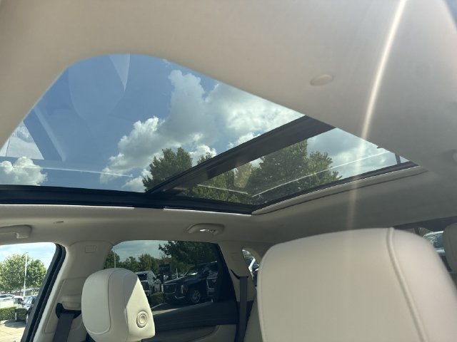 Used 2021 Cadillac XT5 Premium Luxury FWD image 13