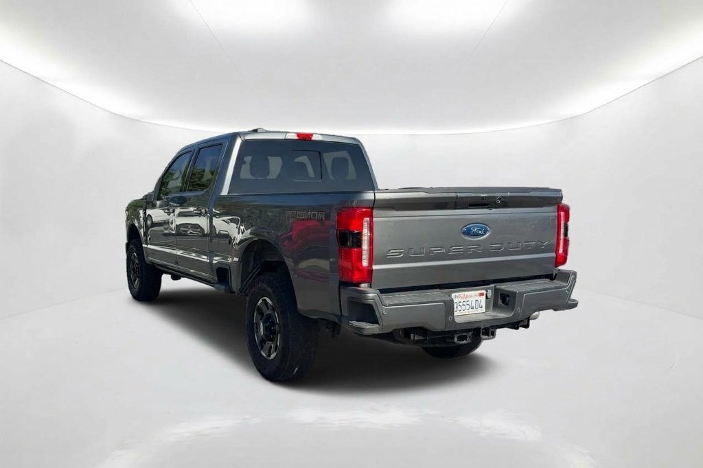 Used 2024 Ford F350 Lariat w/ Lariat Ultimate Package AWD/4WD image 8