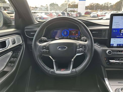 Used 2020 Ford Explorer ST w/ Premium Technology Package image 12