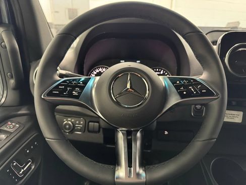 New 2026 Mercedes-Benz Sprinter 2500 image 32