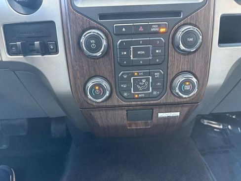 Used 2014 Ford F150 Lariat w/ Equipment Group 501A Mid image 27