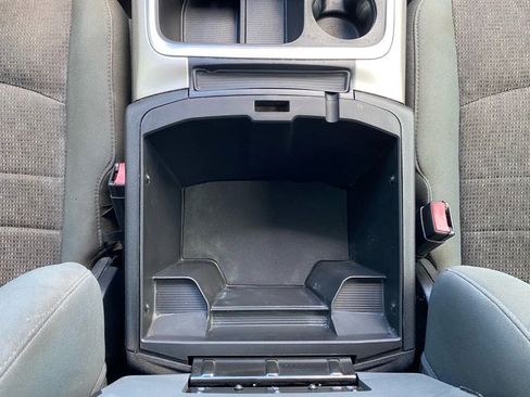 Used 2017 RAM 1500 Big Horn AWD/4WD image 33