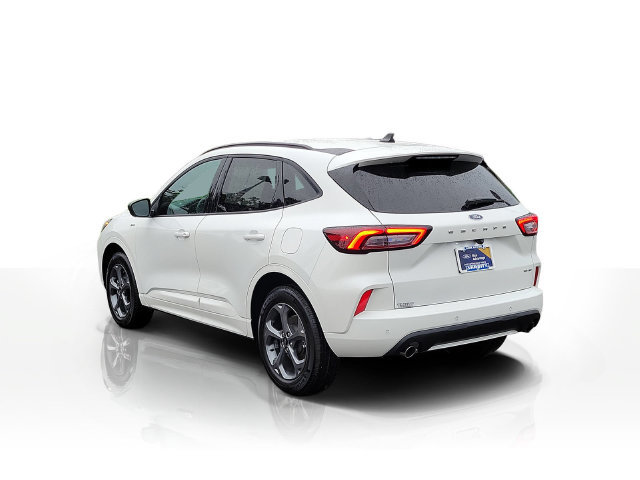 Certified 2024 Ford Escape ST-Line w/ Tech Pack #1 AWD/4WD image 5