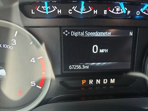 Used 2022 Ford F250 XLT w/ Black Appearance Package AWD/4WD image 8