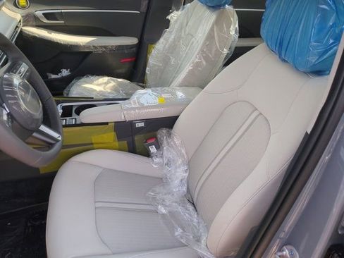 New 2025 Hyundai Sonata SEL image 8