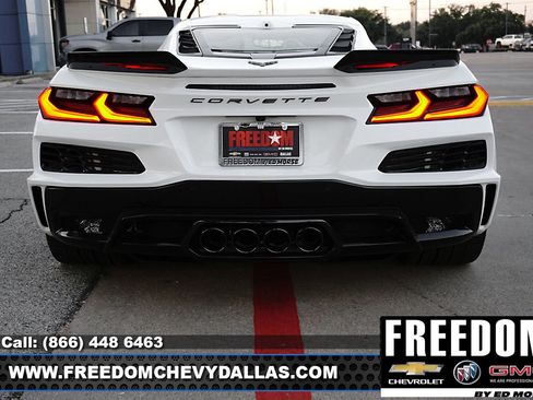 New 2025 Chevrolet Corvette Z06 image 6