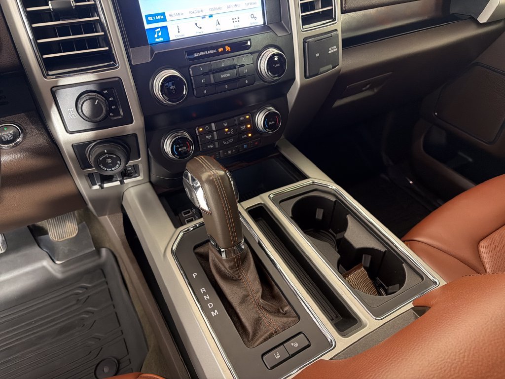 Used 2019 Ford F150 King Ranch w/ Equipment Group 601A Luxury AWD/4WD image 17