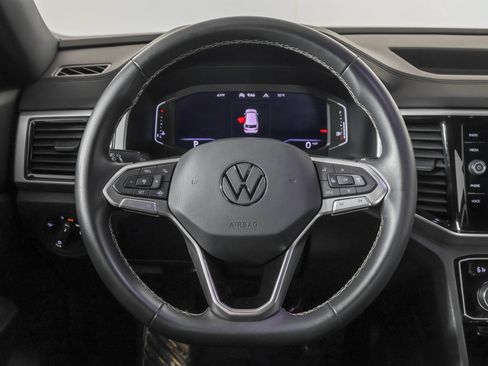Used 2023 Volkswagen Atlas Cross Sport SE w/ Black Wheel Package AWD/4WD image 26
