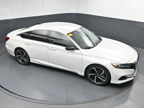 Used 2021 Honda Accord Sport image 33