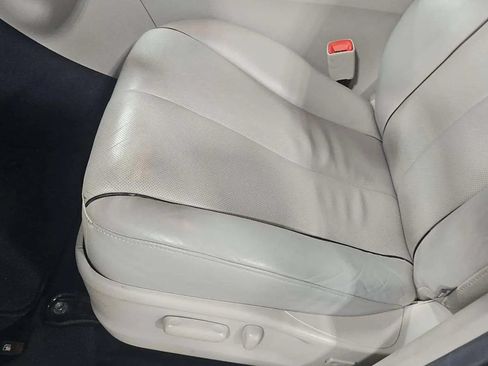 Used 2015 Toyota Venza XLE FWD image 27