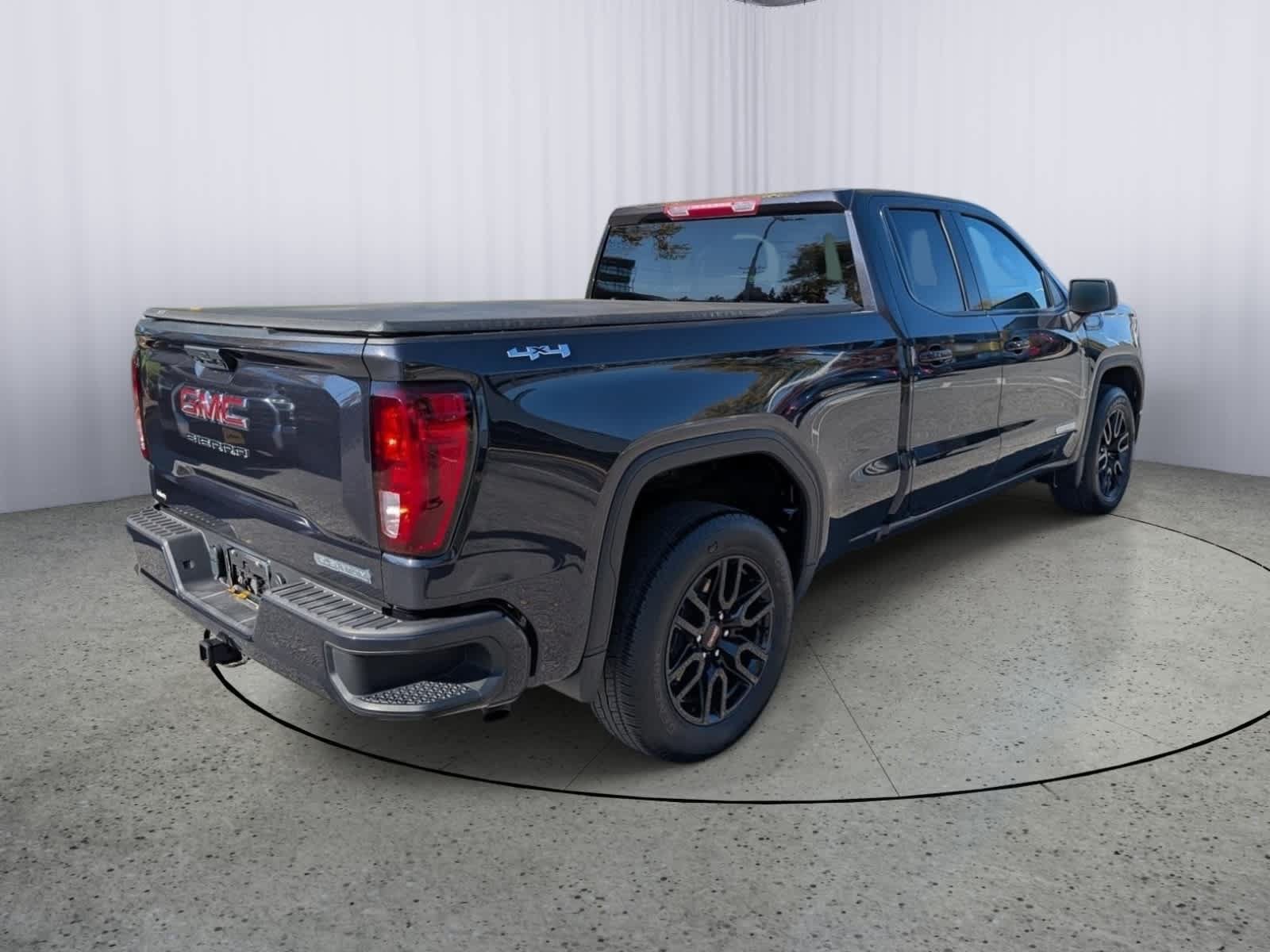 Certified 2023 GMC Sierra 1500 Elevation AWD/4WD image 3
