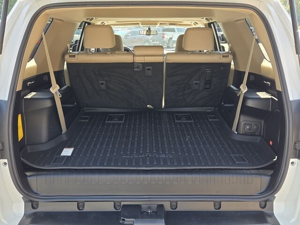 Used 2018 Toyota 4Runner Limited RWD image 13