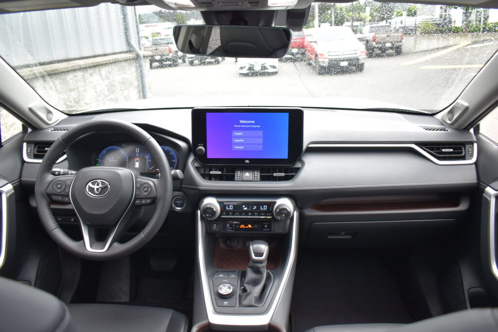 Certified 2023 Toyota RAV4 Limited w/ Limited Grade Weather Package AWD/4WD image 26