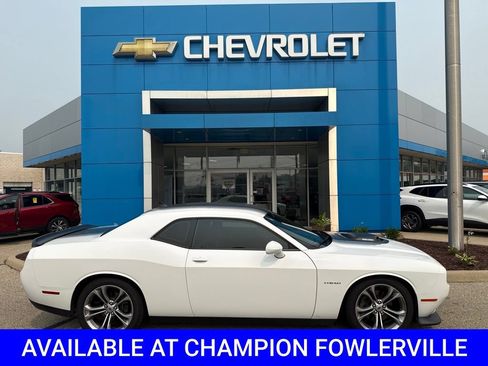 Used 2020 Dodge Challenger R/T w/ Shaker Package RWD image 2