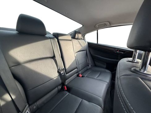 Used 2015 Subaru Legacy 2.5i Limited image 18