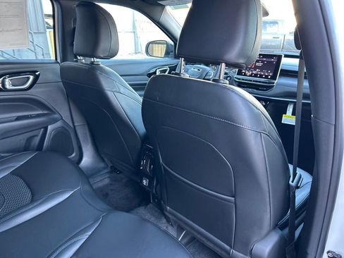 New 2026 Jeep Compass Latitude AWD/4WD image 29