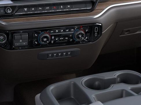 New 2026 Chevrolet Silverado 3500 LT image 24