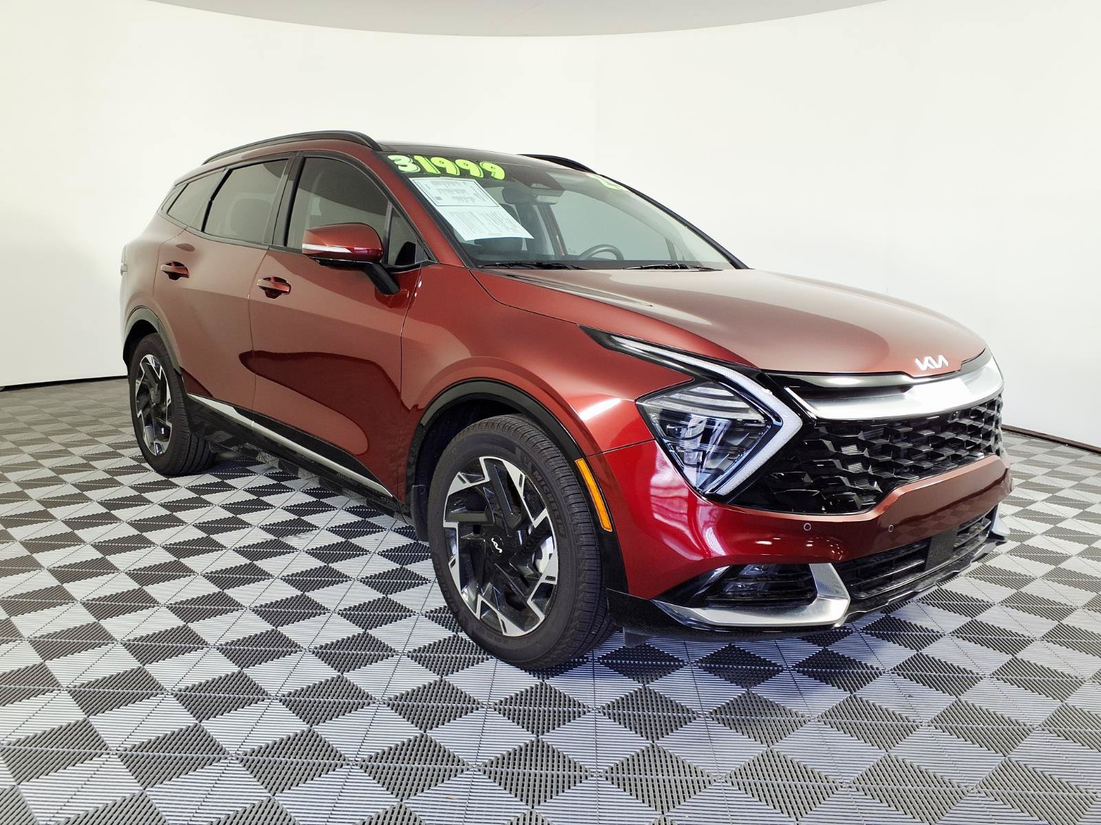 Used 2025 Kia Sportage SX FWD image 3