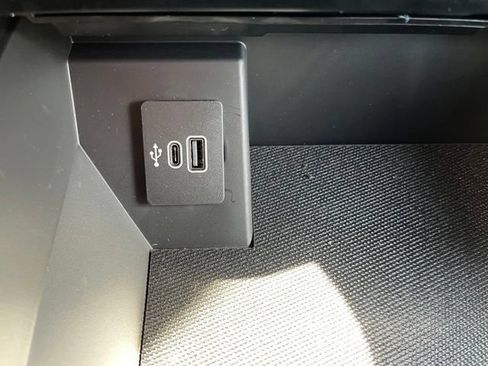 Used 2026 Ford F150 Lariat AWD/4WD image 33