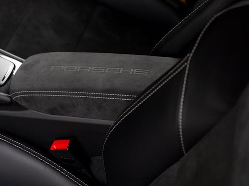 Used 2018 Porsche 911 GT3 RWD image 62