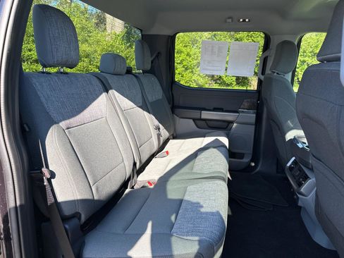 Used 2023 Ford F150 XLT w/ Equipment Group 302A High image 23