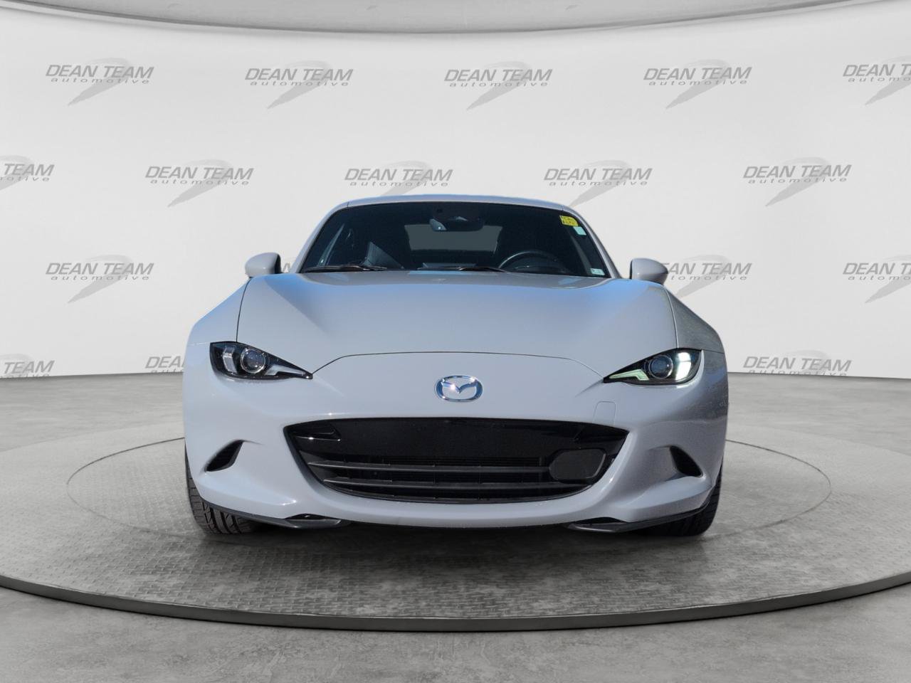 Used 2026 MAZDA MX-5 Miata RF Grand Touring RWD image 2