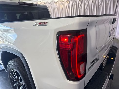 Used 2024 GMC Sierra 1500 Elevation w/ X31 Off-Road Package AWD/4WD image 14