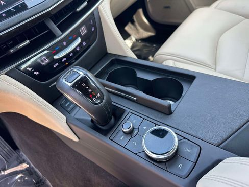Used 2020 Cadillac CT6 Luxury AWD/4WD image 13