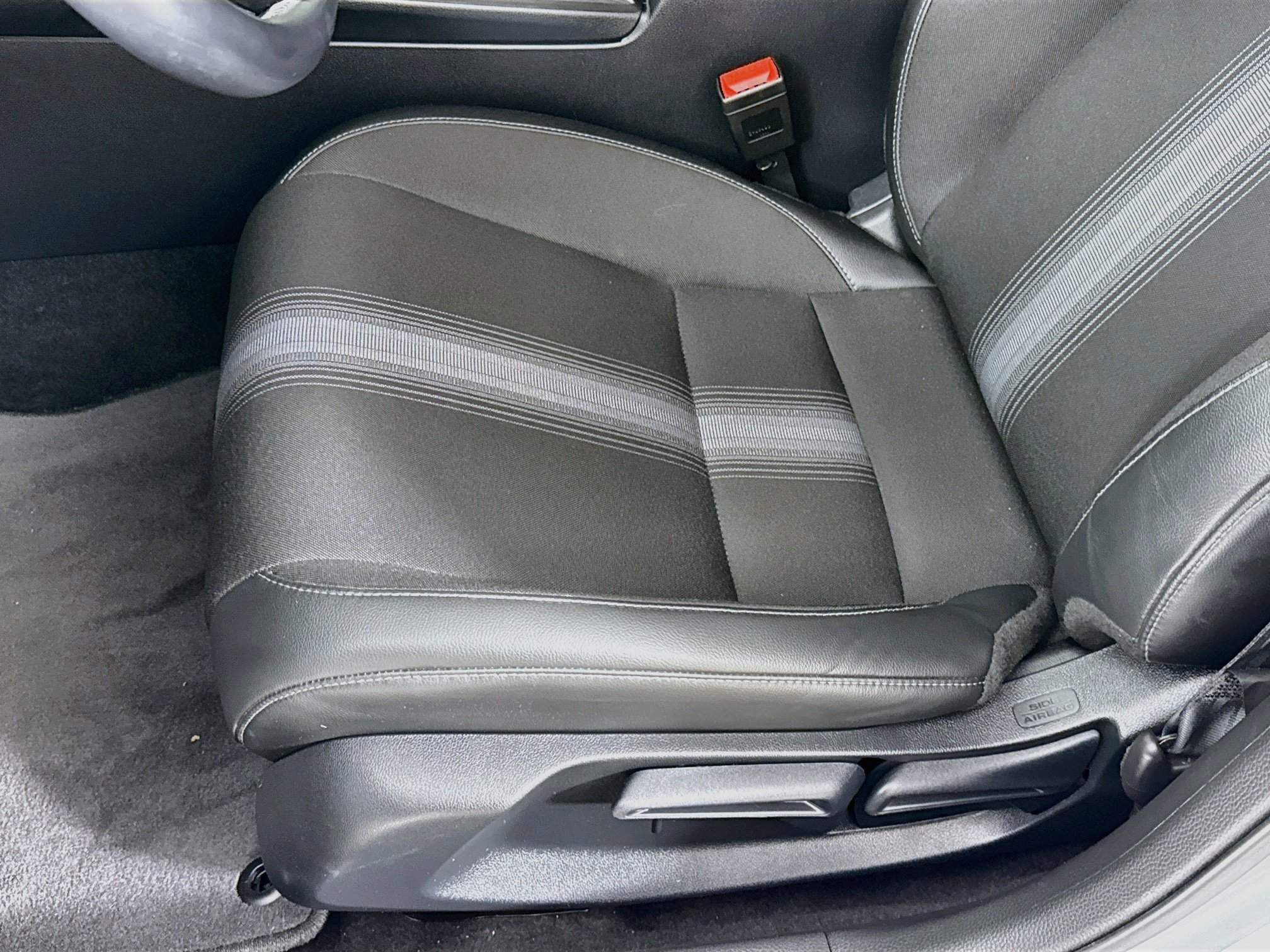 Used 2025 Honda Civic Sport image 20