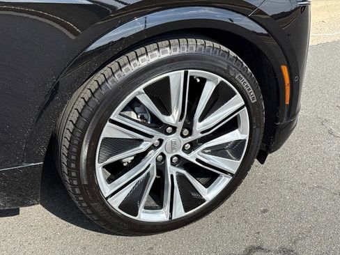 Used 2024 Cadillac Lyriq Luxury w/ LPO, Floor Liner Package image 9