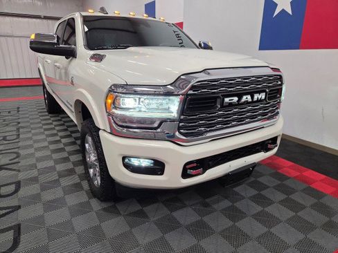 Used 2020 RAM 2500 Limited image 23