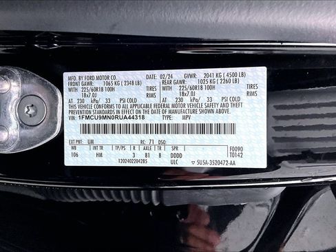 Used 2024 Ford Escape ST-Line image 14