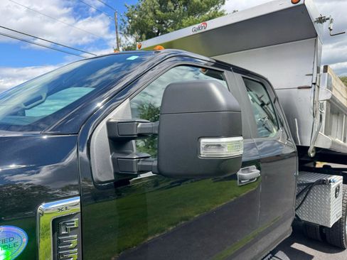 Used 2017 Ford F550 4x4 SuperCab Super Duty image 23