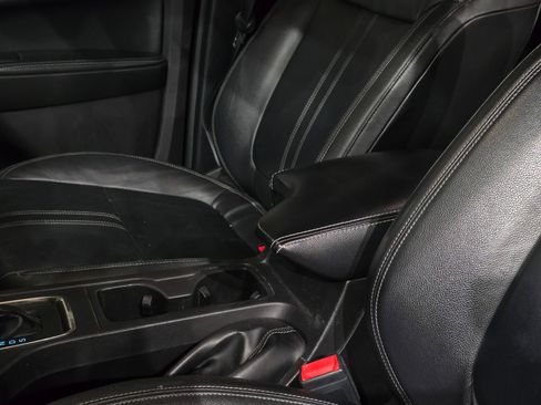 Used 2019 Ford Ranger Lariat w/ Equipment Group 501A Mid image 43