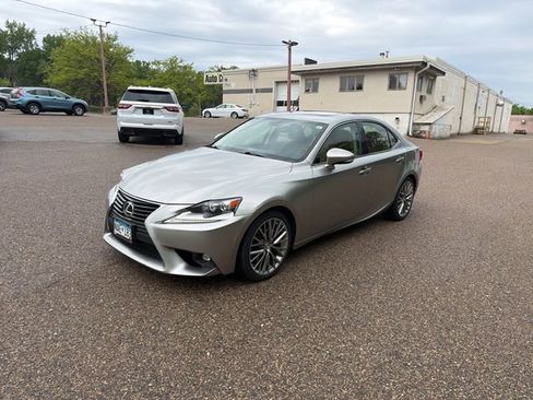 Used 2015 Lexus IS 250 AWD w/ Navigation System Package image 4