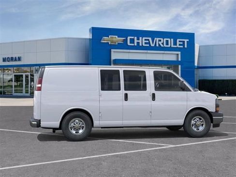 New 2025 Chevrolet Express 2500 w/ Driver Convenience Package image 5