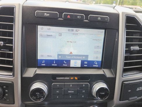 Used 2020 Ford F150 Lariat w/ Equipment Group 502A Luxury image 44