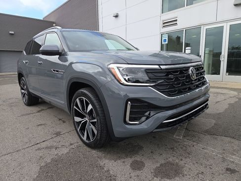 New 2026 Volkswagen Atlas SEL Premium R-Line AWD/4WD image 31