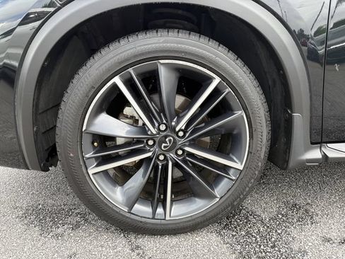 Used 2023 INFINITI QX55 Essential AWD/4WD image 11